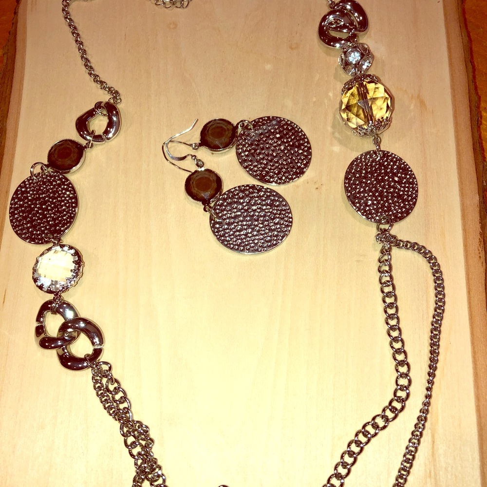🌈 Beautiful Silver Necklace/Earrings
